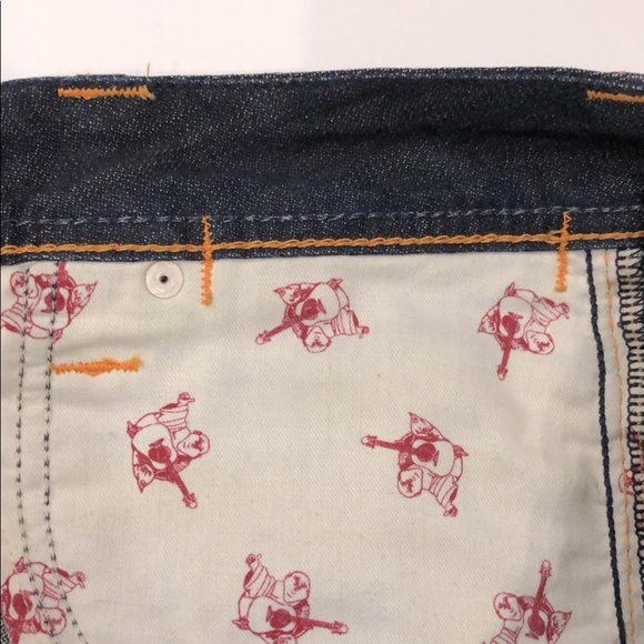 True Religion Vintage Leather Patch Straight Jean - Picture 8 of 10